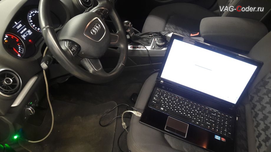 Audi A3(8V)-2015м/г - создание и сохранения бекапа всех стоковых заводских настроек, программная активация скрытых пунктов в меню в панели приборов - борткомпьютер (мгновенный расход, средний расход, пробег за поездку и температура масла двигателя), программная эффективность (экономайзер), цифровой спидометр на Ауди А3 в VAG-Coder.ru в Перми