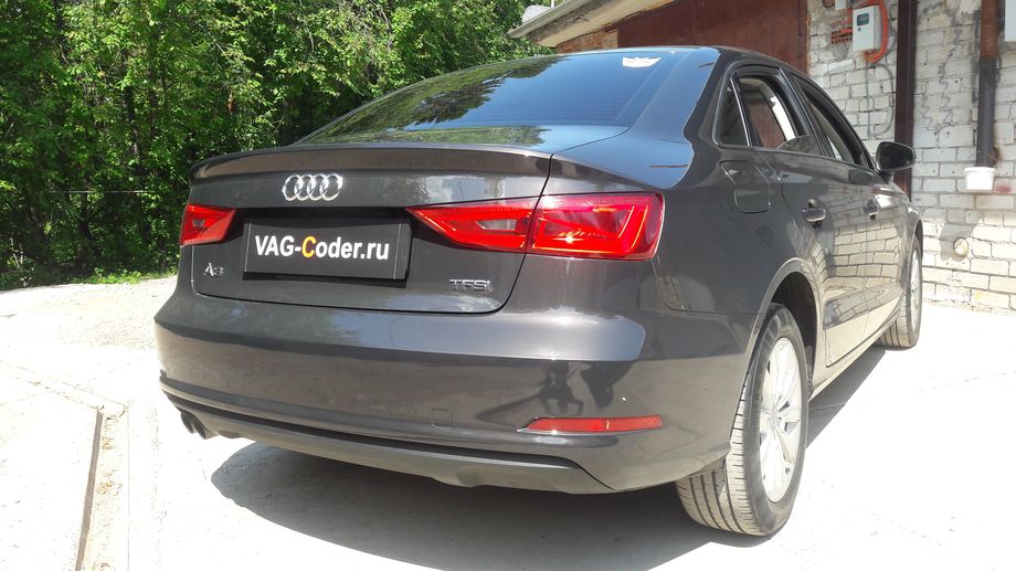 Audi A3(8V)-1,4TSI-DSG7-2015м/г - программная активация скрытых пунктов в меню в панели приборов - борткомпьютер (мгновенный расход, средний расход, пробег за поездку и температура масла двигателя), программная эффективность (экономайзер), цифровой спидометр на Ауди А3 в VAG-Coder.ru в Перми