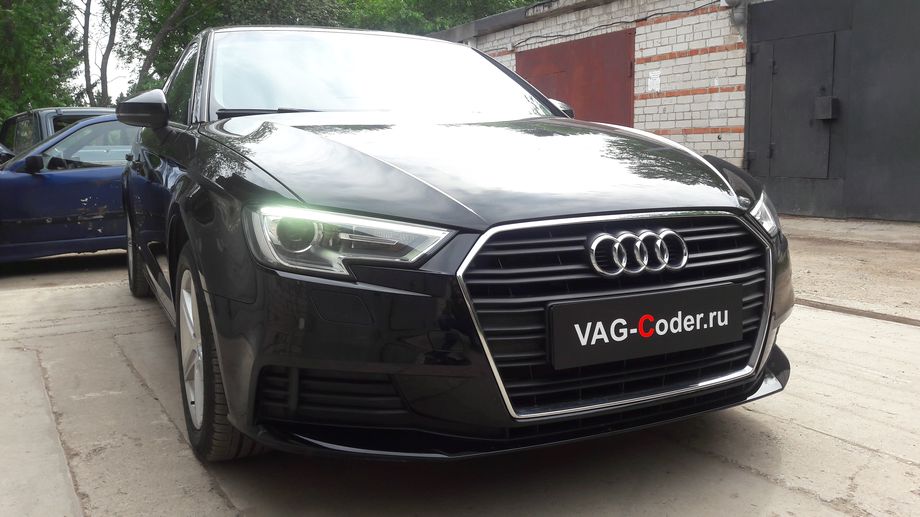 Audi A3(8V)-1,4TSI-DSG7-2017м/г - программная активация скрытых пунктов в меню в панели приборов - борткомпьютер (мгновенный расход, средний расход, пробег за поездку и температура масла двигателя), программная эффективность (экономайзер), цифровой спидометр на Ауди А3 в VAG-Coder.ru в Перми