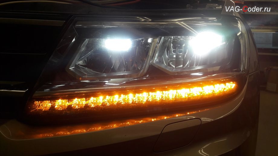 VW Tiguan NF-2019м/г - стоковые заводские фары LED Basis, замена фар с LED Basis на светодиодные фары LED Mid с системой динамического адаптивного освещения (DLA) на Фольксваген Тигуан НФ в VAG-Coder.ru в Перми