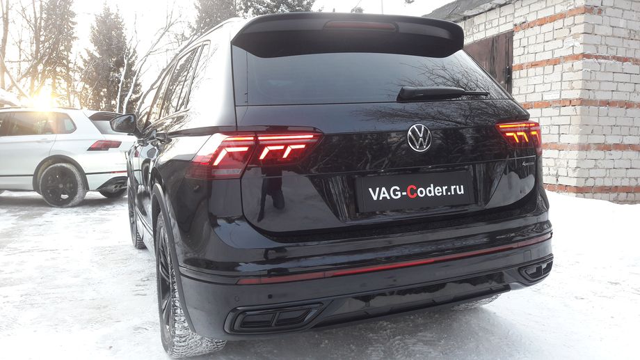 VW Tiguan NF R-Line-2,0TSI-4х4-DSG7-2022м/г - доустановка акустической системы Helix Plug & Play 000051419C и параметрирование звука оригинальным программатором DKS051419A на Фольксваген Тигуан НФ Р-Лайн в VAG-Coder.ru в Перми