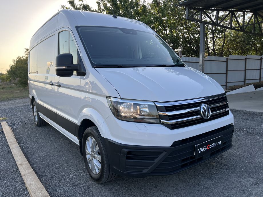VW Crafter 2-2,0TDI-МКП6-2020м/г - замена стоковых галогеновых фар на заводские оригинальные фары LED Low на Фольксваген Крафтер 2 в VAG-Coder.ru в Ростове-на-Дону