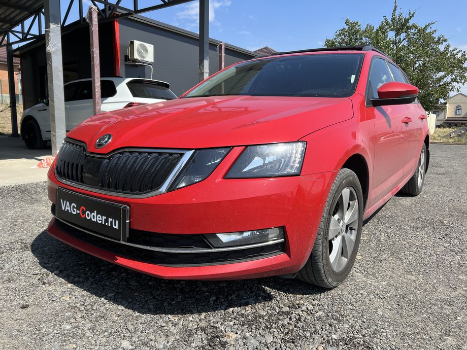 Skoda Octavia A7 FL-1,6MPI-АКПП6-2018м/г - подключение и программная прописка с калибровкой на стенде оригинальной штатной камеры заднего вида с динамическими траекториями и омывателем, и программная активация и кодирование пакета скрытых заводских функций на Шкода Октавия А7 ФЛ в VAG-Coder.ru в Ростове-на-Дону