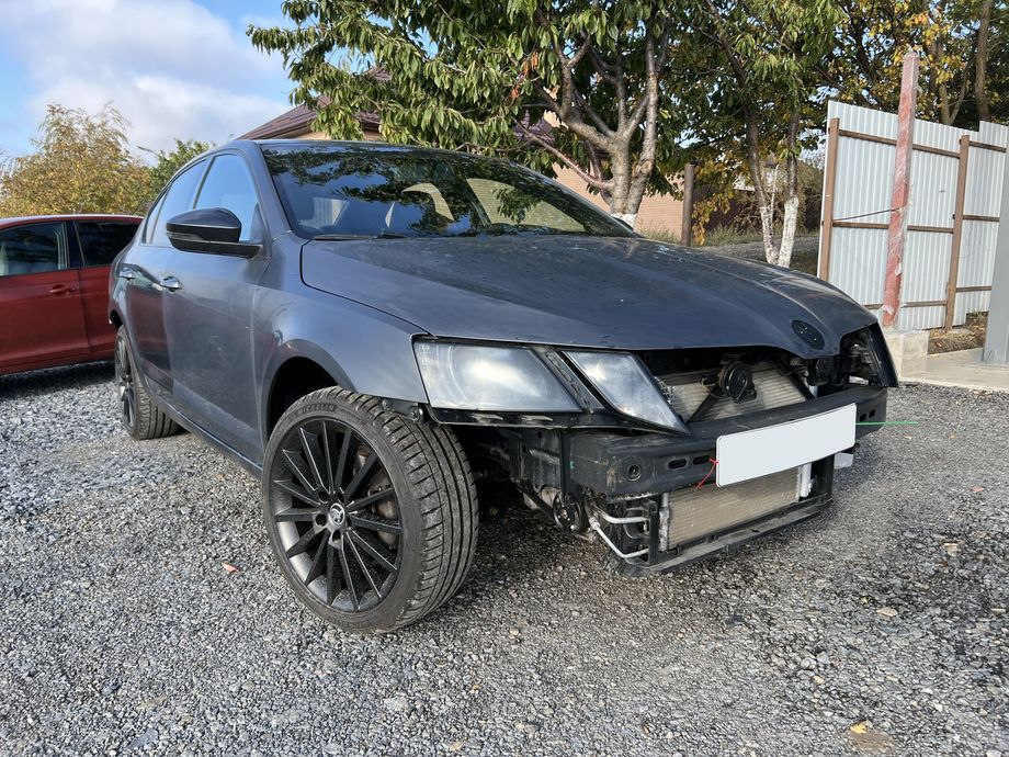 Skoda Octavia A7 FL-1,6MPI(CWVA)-АКПП6-2020м/г - программное устранение ошибки и сбоя работы усилителя руля (Красный и тугой руль, неисправен 44-й блок управления усилителя руля) на Шкода Октавия А7 ФЛ в VAG-Coder.ru в Ростове-на-Дону