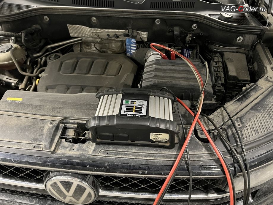 VW Tavendor-2024м/г - в процессе выполнения работ, программное отключение активации аккаунта к онлайн сервисам - отключение входа аккаунта на магнитоле (Welcome - Online service with you all the way, Welcome - Loading account ..., Allow apps/services suсh as navi/weather/media, etc, to use your vechicle location?, Offline user - account login, Login in now and relax - Volkswagen online service with you all the way - Drive as offline account), русификация цифровой панели комбинации приборов (AID, Active Info Displаy), и программно-аппаратное отключение функции системы Start/Stop на Фольксваген Тавендор в VAG-Coder.ru в Ростове-на-Дону