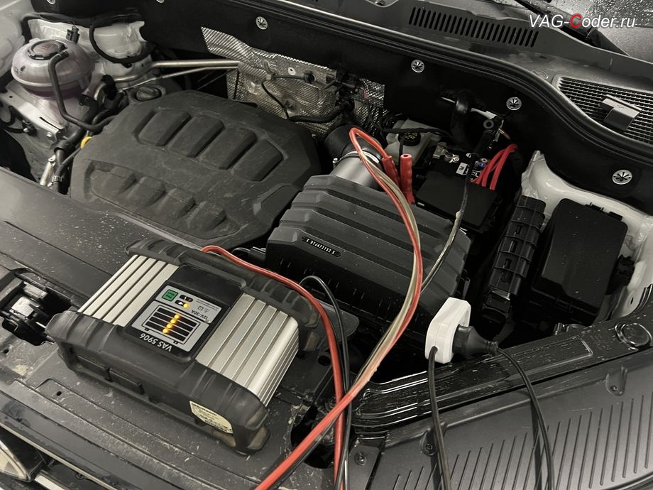 VW Tavendor-2026м/г - в процессе выполнения работ, программное отключение активации аккаунта к онлайн сервисам - отключение входа аккаунта Login in now and relax - Volkswagen online service with you all the way - Drive as offline account на магнитоле (Welcome - Online service with you all the way, Welcome - Loading account ..., Allow apps/services suсh as navi/weather/media, etc, to use your vechicle location?, Offline user - account login, Login in now and relax - Volkswagen online service with you all the way - Drive as offline account, Privacy policy), русификация цифровой панели комбинации приборов (AID, Active Info Displаy), программно-аппаратное отключению функции системы Start/Stop, и программная активации функции Android Auto пакета функции App-Connect на Фольксваген Тавендор в VAG-Coder.ru в Ростове-на-Дону