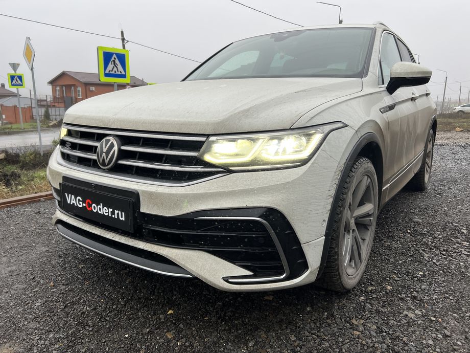 VW Tiguan NF-1,4TSI-4х4-DSG6-2021м/г - программное устранение ошибки и сбоя работы неисправного блока управления системы телематики (ошибки - SOS и Красная индикация Глонасс) и восстановление работы блока системы телематики, и обновление устаревшей прошивки блока управления модуля аварийного вызова и коммуникации Эра-Глонасс (OCUGen3High, 75-й блок) устраняющей самопроизвольный разряд АКБ в блоке Глонасс на Фольксваген Тигуан НФ в VAG-Coder.ru в Ростове-на-Дону