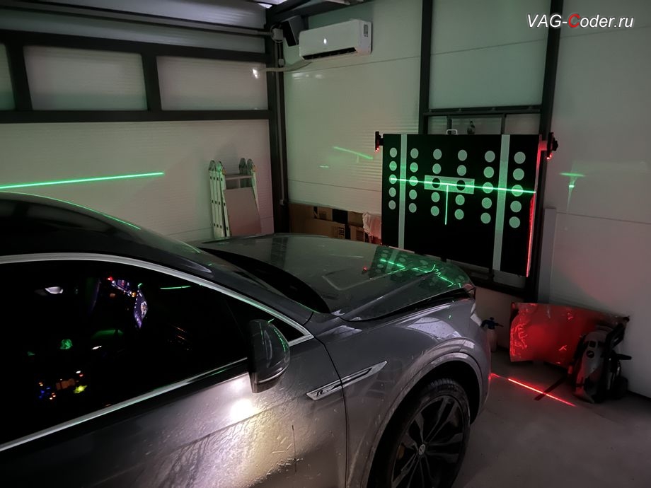 VW Touareg 3 (CR)-2019м/г - в процессе выполнения работ по Калибровке (базовая установка) передней камеры вспомогательных системы водителя (камеры ассистентов, R242) в ветровом стекле на собственном калибровочном стенде, устранение ошибки - Не выполнена базовая установка, и калибровка на стенде фронтальной камеры вспомогательных системы водителя (камеры ассистентов) в ветровом стекле на Фольксваген Туарег 3 (CR) в VAG-Coder.ru в Ростове-на-Дону