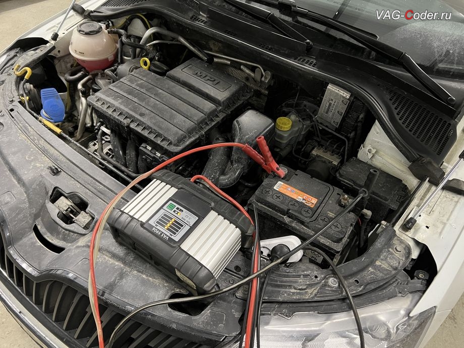 Skoda Rapid FL-2019м/г - в процессе выполнения работ, обновление устаревшей прошивки блока управления двигателя, чип-тюнинг двигателя 1,6MPI(CWVB) до 125 л.с и 175 Нм от PetranVAG Tuned, активация и кодирование пакета скрытых заводских функций на Шкода Рапид ФЛ в VAG-Coder.ru в Ростове-на-Дону