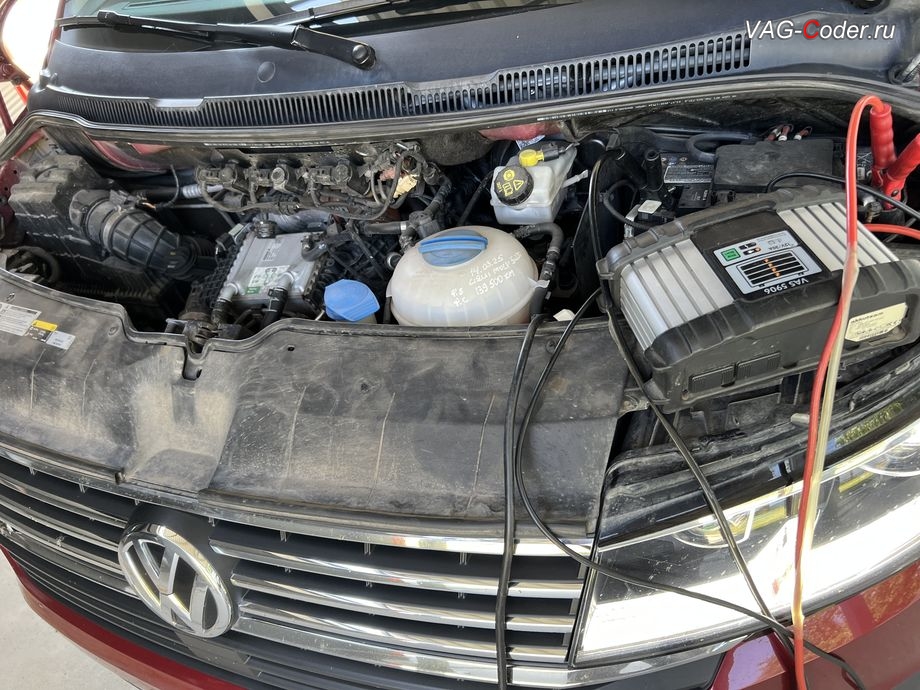 VW Multivan T6.1-2021м/г - в процессе выполнения работ по чип-тюнингу автоматической коробки передач DSG7 (DQ500) от PetranVAG Tuned, чип-тюнинг автоматической коробки передач DSG7 (DQ500) от PetranVAG Tuned и обновление устаревшей базы данных навигационных карт штатной Навигационной системы (NAV) на магнитоле MIB3 до самой последней и актуальной заводской версии карт навигации на Фольксваген Мультивен Т6.1 в VAG-Coder.ru в Ростове-на-Дону
