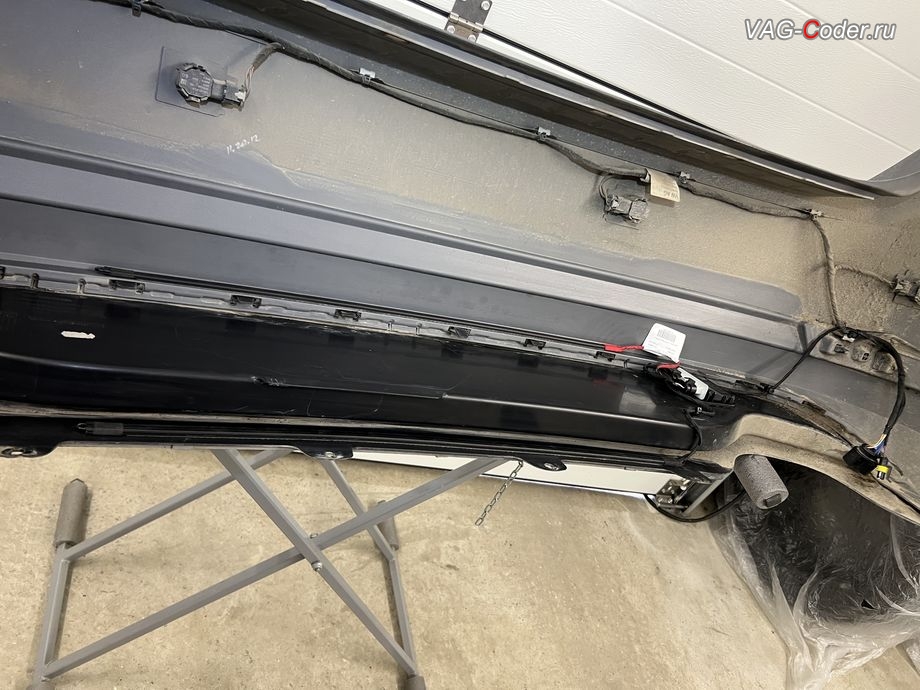 Skoda Octavia A8-2022м/г - установка антенн и блока управления ассистента виртуальной педали Easy Open (Изи Опен) комфортного открытия / закрытия багажника ногой, доустановка и программная активация, кодированию и прописка ассистента виртуальной педали Easy Open (Изи Опен) комфортного открытия / закрытия багажника ногой на Шкода Октавия А8 в VAG-Coder.ru в Ростове-на-Дону